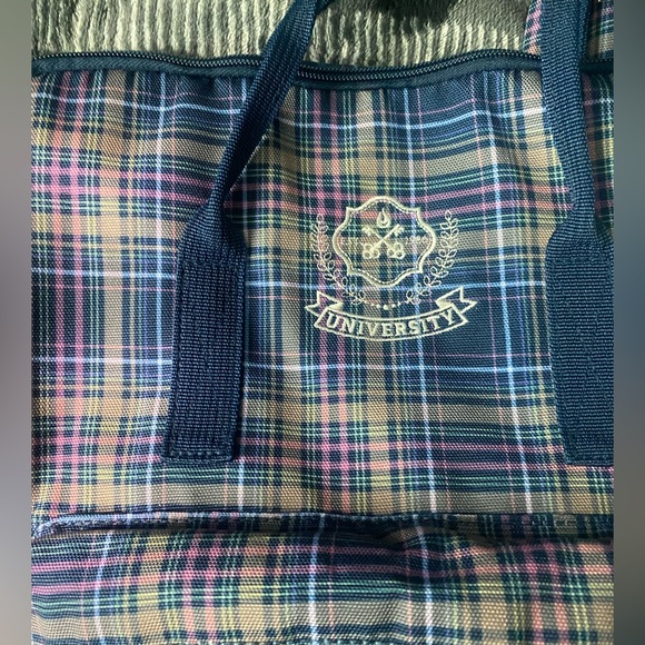 Art Class Girls' 16" Square Backpack - Picture 5 of 7